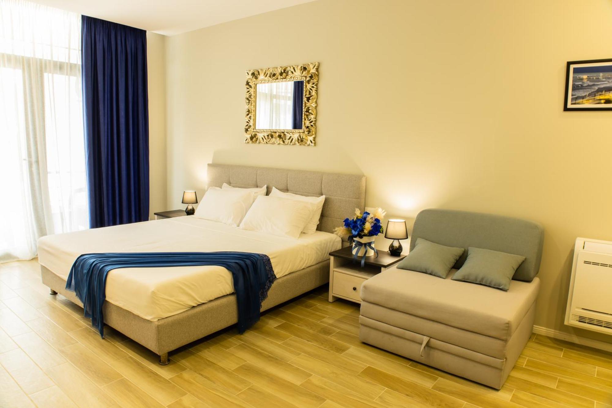 Costa Del Sol Hotel Durres Exterior photo